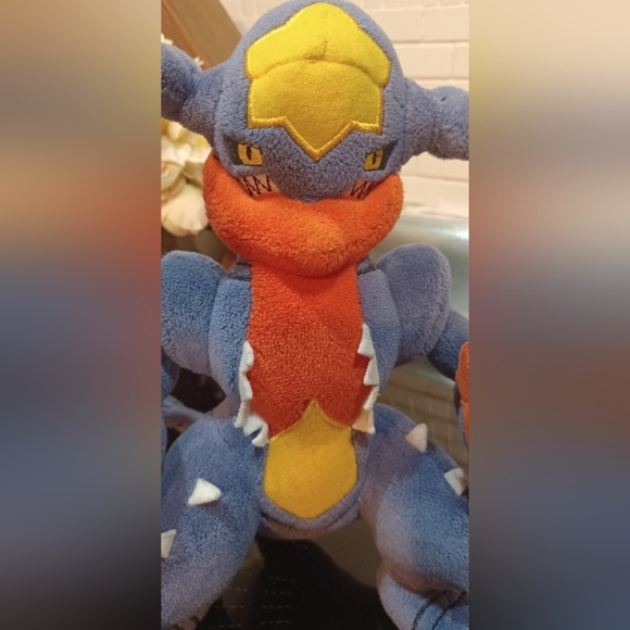 Tomy 2015 Pokemon MEGA GARCHOMP Stuffed Animal Plush Dragon Purple - Picture 7 of 9